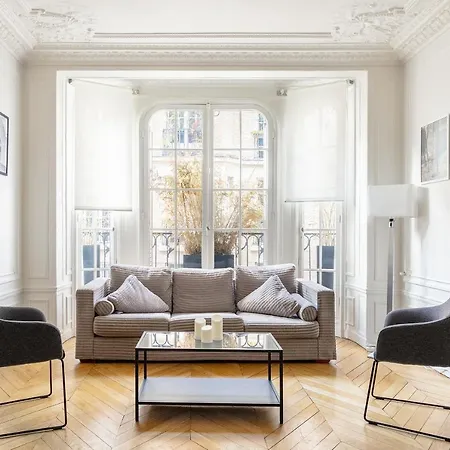 Luxury Living In Passy * Parigi