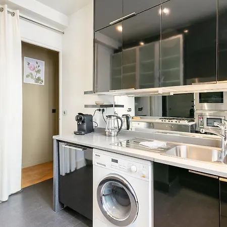 Appartamento Luxury Living In Passy Parigi