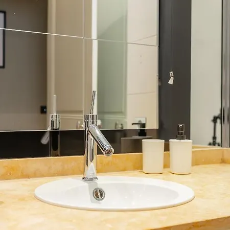 Apartament Luxury Living In Passy