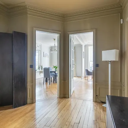 Apartament Luxury Living In Passy